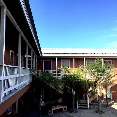 Magic Sun Tan Motel